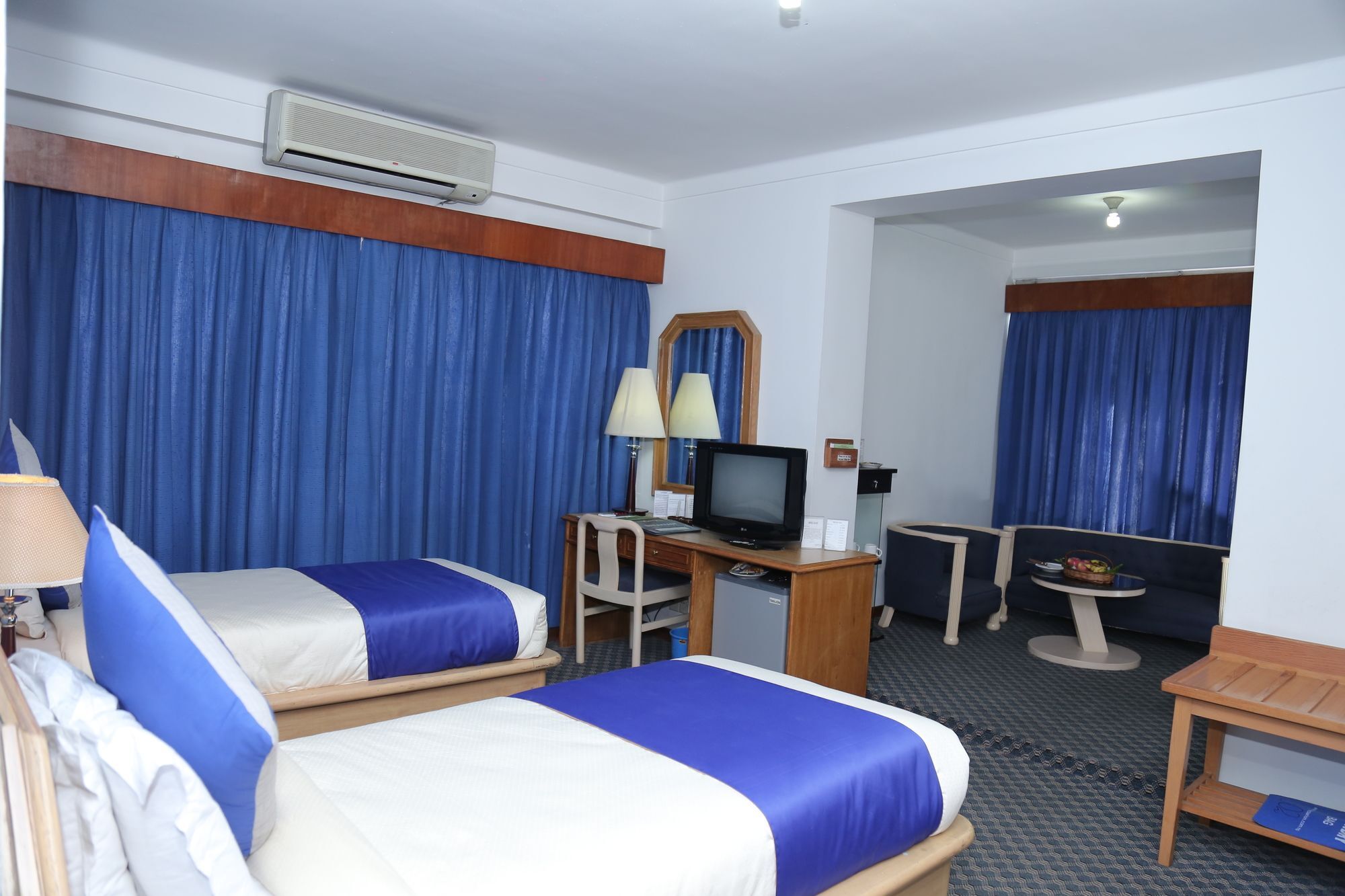 Hotel Clarion Jawalakhel Lalitpur Bagian luar foto